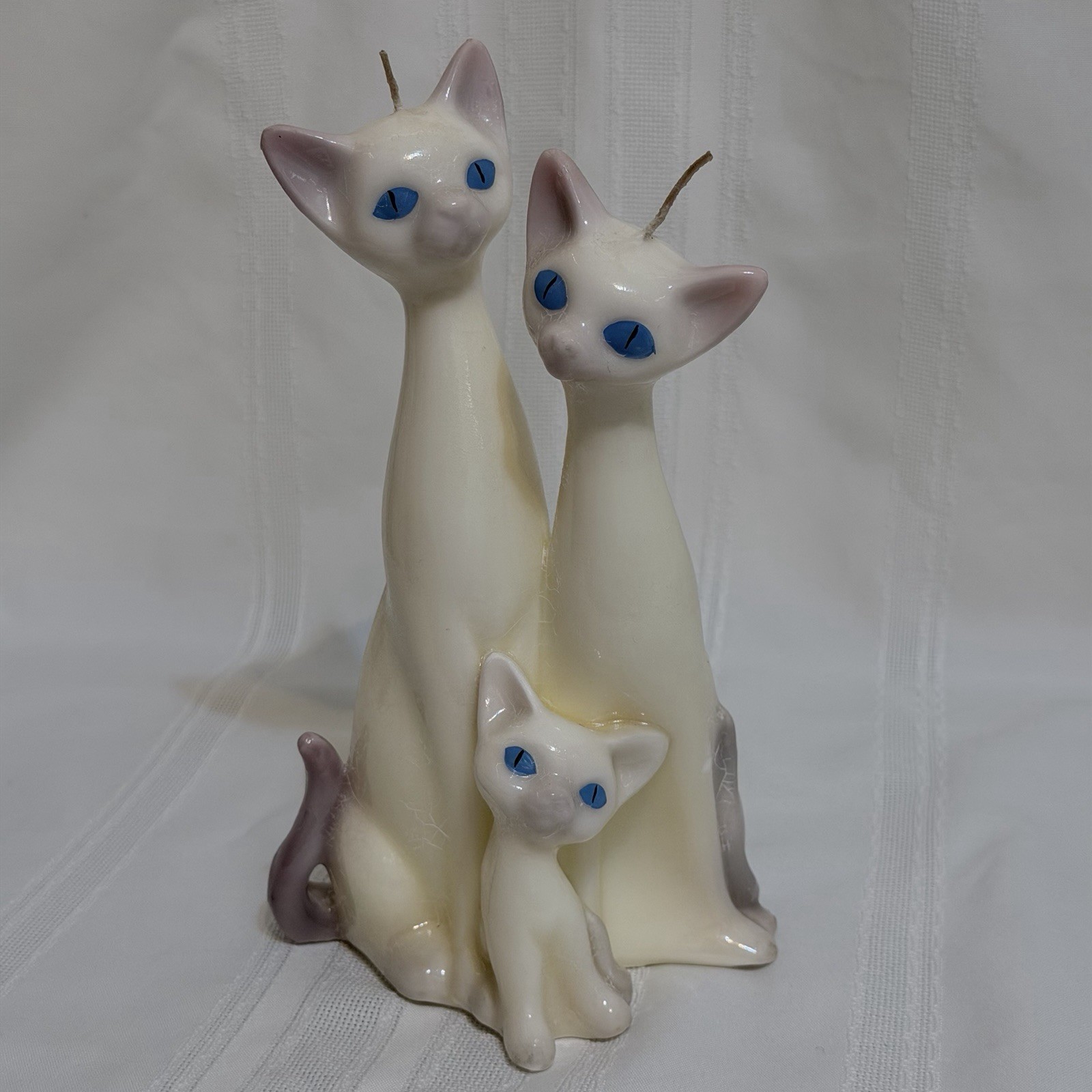 Vintage Siamese Cat Kitten Trio Candle 9.25” Tall 5.5” Wide 4” Deep Blue Eyes