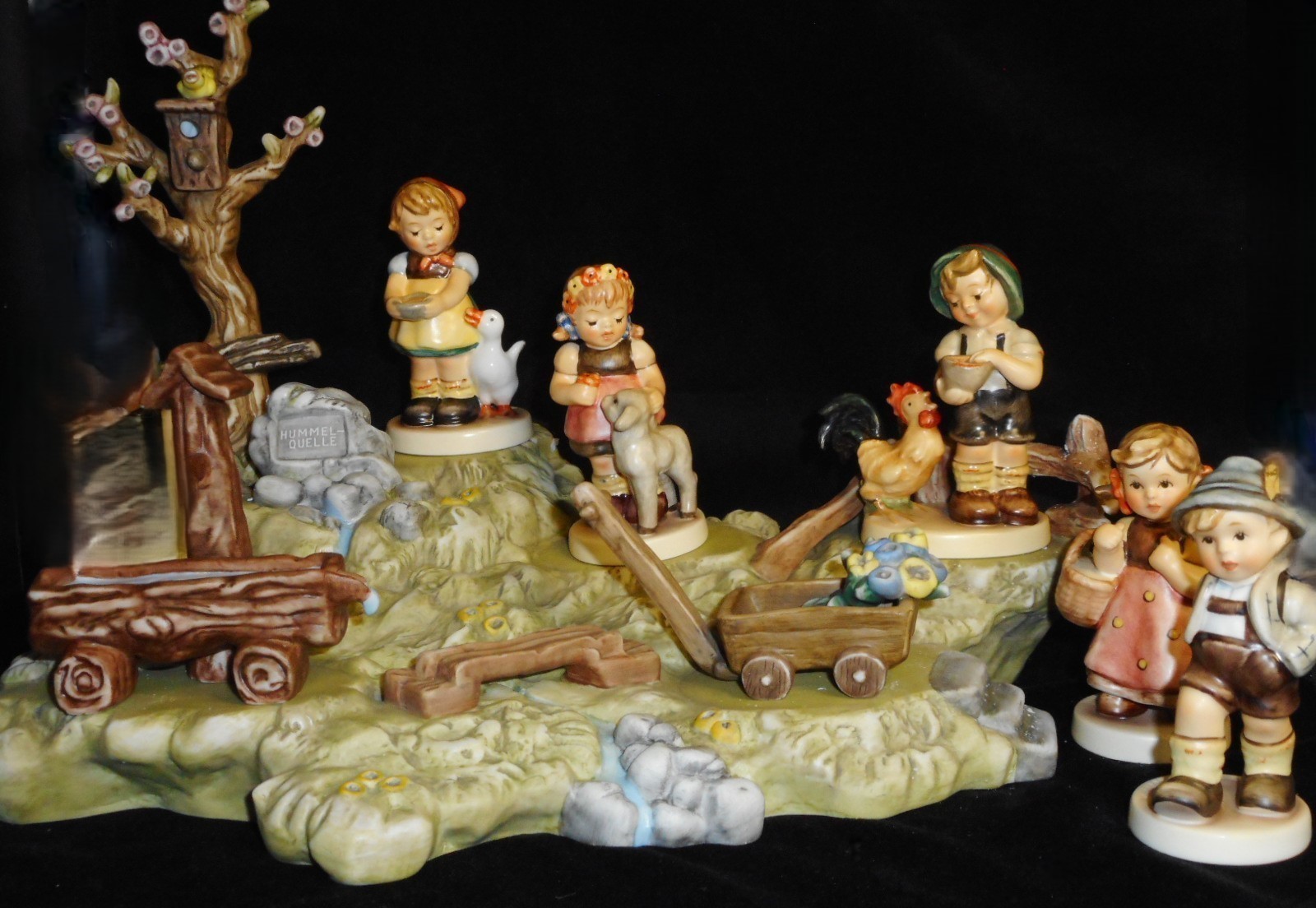 10pc HUMMEL 4-SEASONS SUMMER LANDSCAPE \