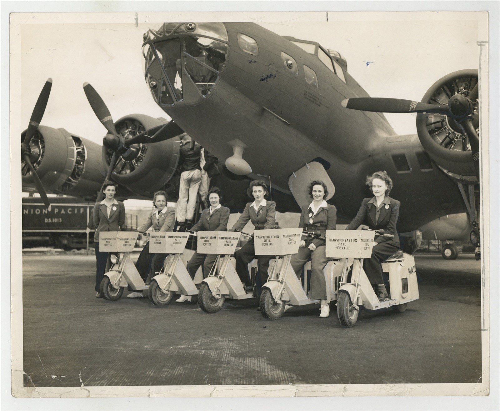 Women Female Mail Carriers 1943 Boeing Aircraft Co Bomber WWII USPS Photo A7053