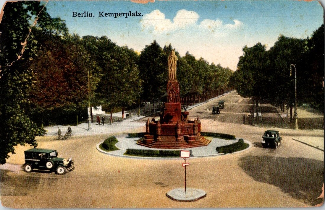 1933 Berlin Kemperplatz Roland Fountain Germany Vintage Postcard Cars