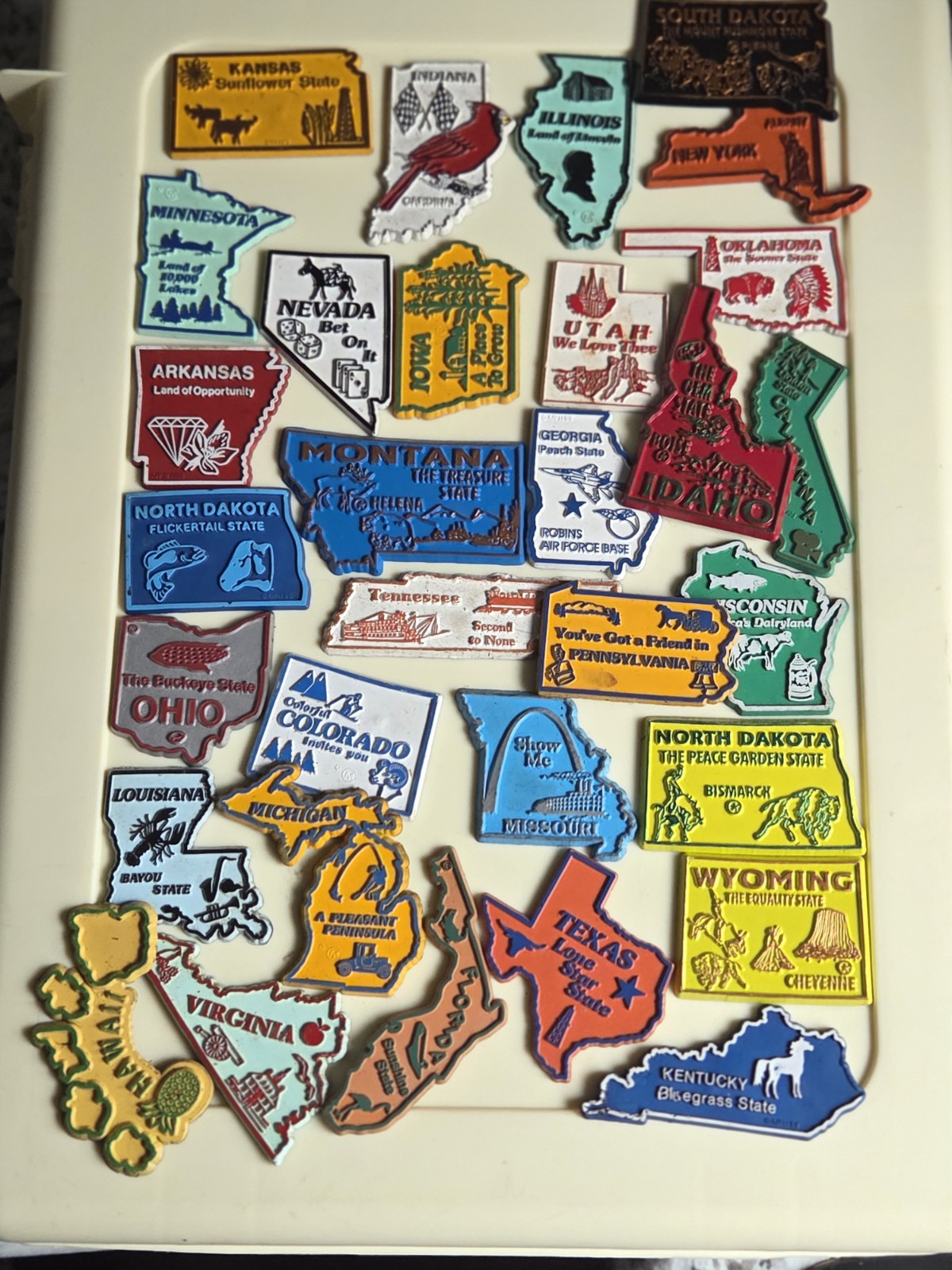 Lot of 31 Vintage Souvenir Fridge Magnets Travel United States 