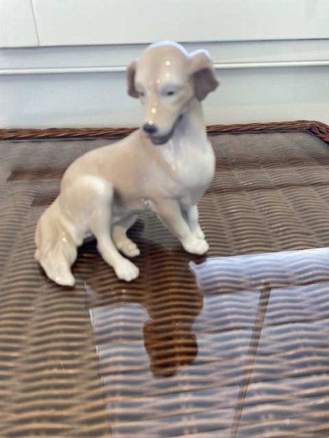 BARGAIN PRICE on NEW LLADRO Classic Porcelain Golden Retriever Figurine Retired BARGAIN PRICE on NEW LLADRO Classic Porcelain Golden Retriever Figurine Retired