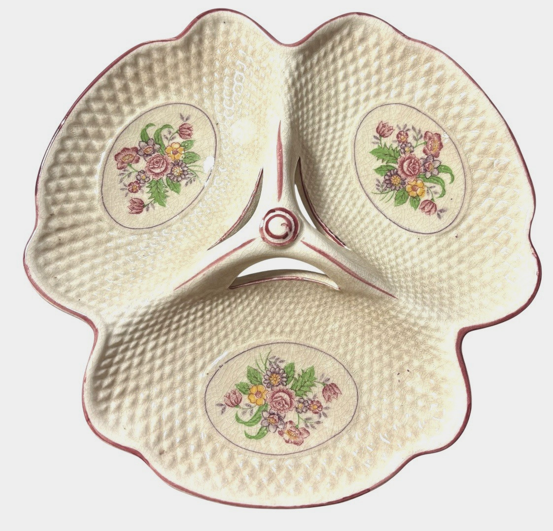 VINTAGE JAPAN K MARK DIVIDED RELISH DISH, FLORAL BASKETWEAVE 3-SECTIONS, 7.5 VINTAGE JAPAN K MARK DIVIDED RELISH DISH, FLORAL BASKETWEAVE 3-SECTIONS, 7.5