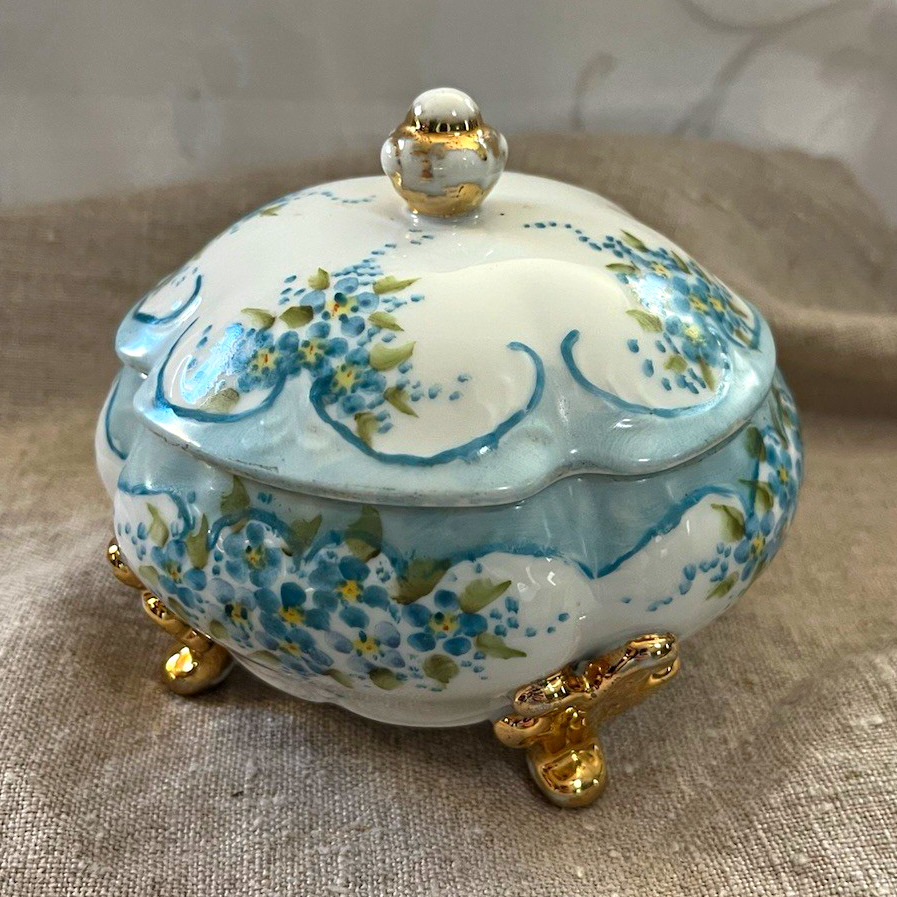 Vintage Hand-Painted Porcelain Trinket Box with Forget-Me-Nots & Gold Feet