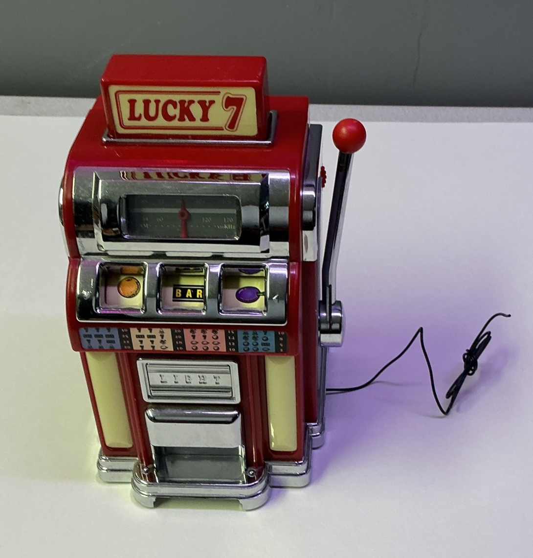 Lucky 7 Slot Machine Radio Lucky 7 Slot Machine Radio