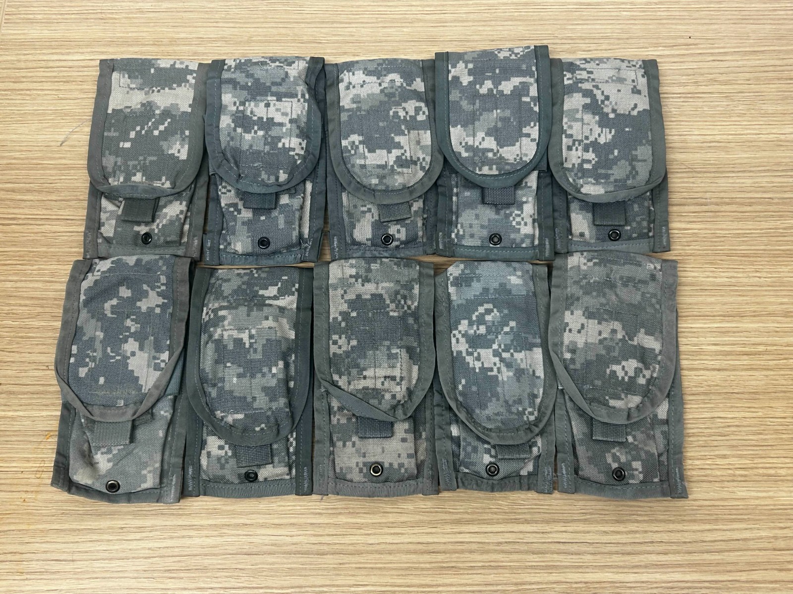 (10 Pack) ACU USGI Issue Molle II Double Magazine Pouch Double/Single 2 Mag Camo