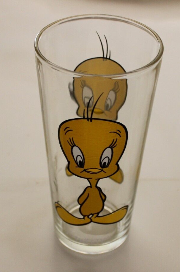 Vintage 1973 Pepsi Tweety Bird Looney Tunes Collector Series Glass 6.25\