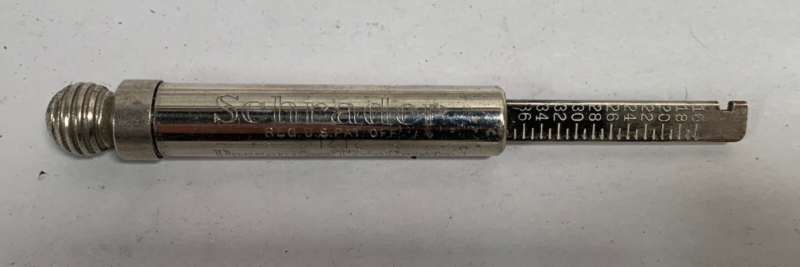 Vintage Schrader Passenger Car Automobile Tire Pressure Gauge (A6)