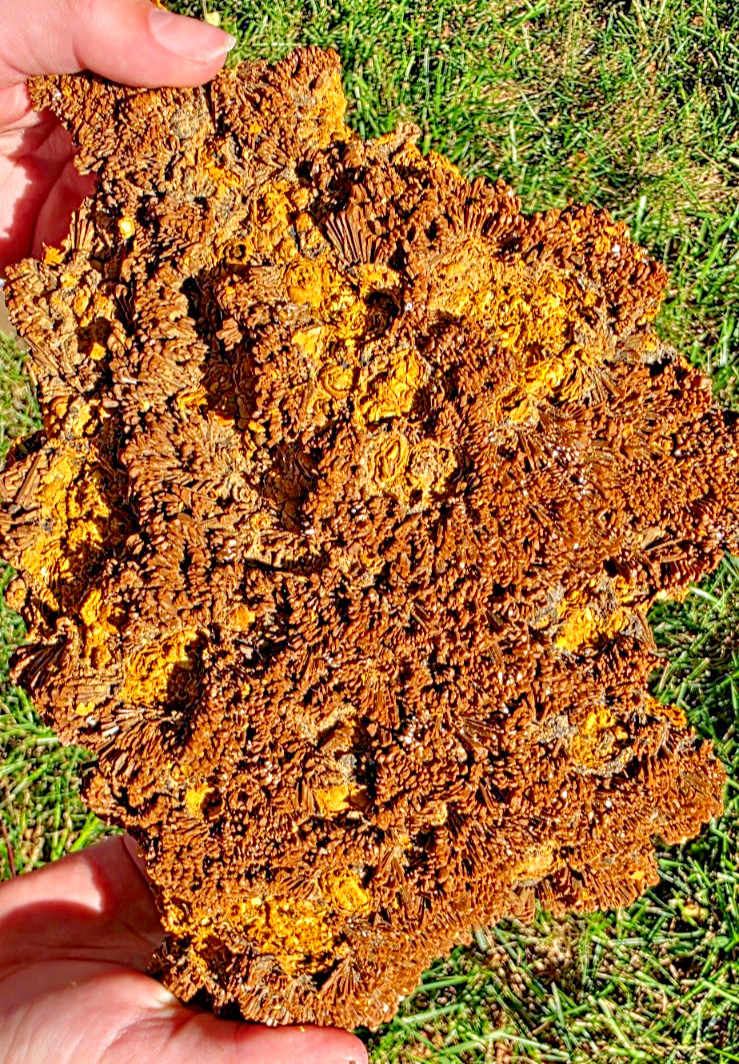 Hemimorphite with Iron Included Blades, Display Piece, 1658grams