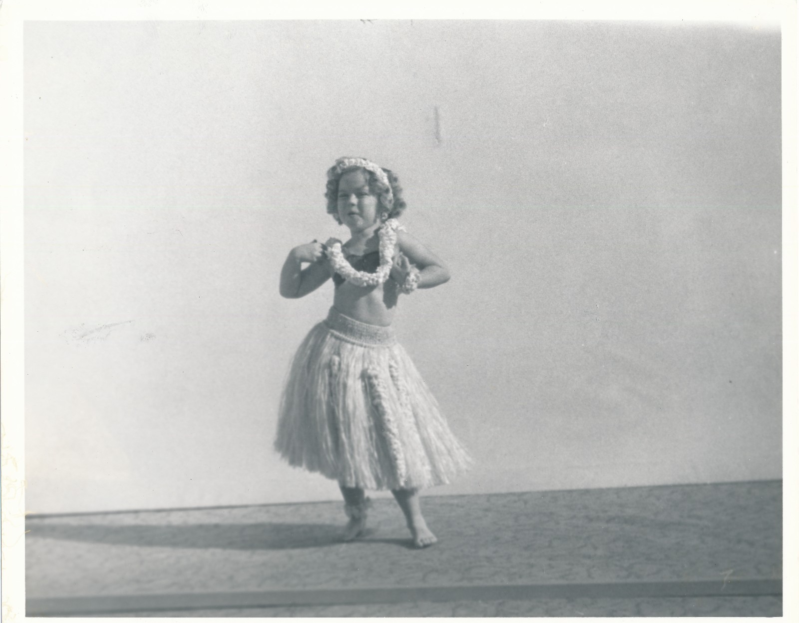 Shirley Temple 8x10 Photo - Vintage Blank Back  S18-5
