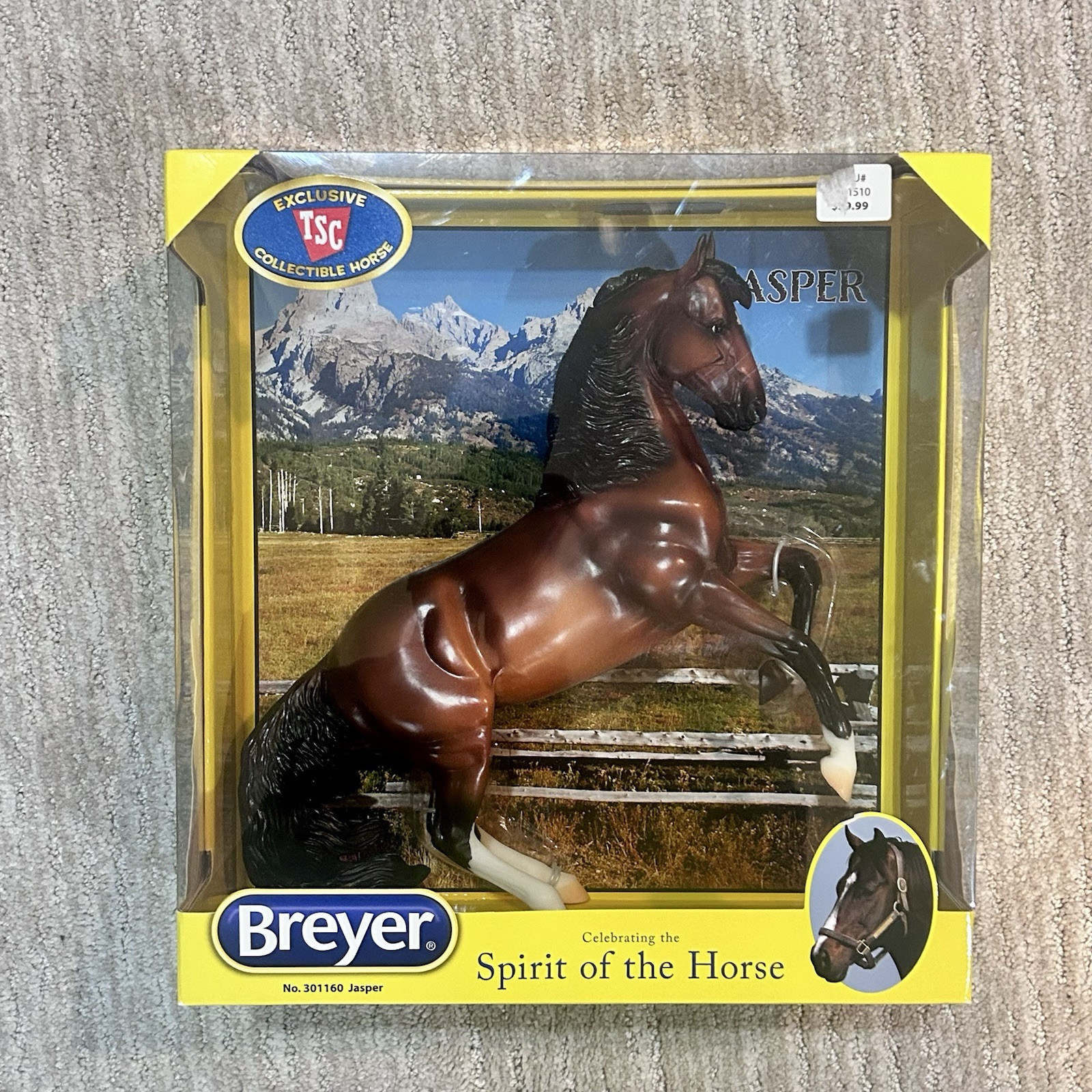 Breyer Horse #301160 Retired Jasper Bay Desatado TSC Tractor Supply Mustang SR