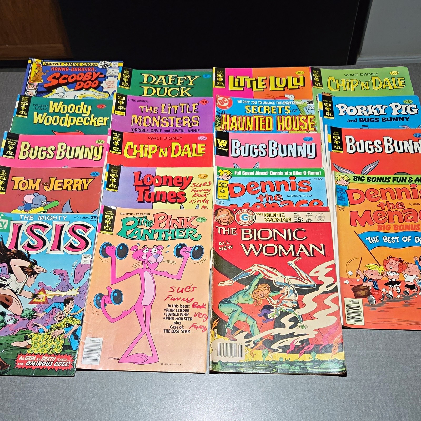 Vintage 1970s Comic Book Lot (19 Issues) Gold Key, Hanna-Barbera, Bugs Bunny,
