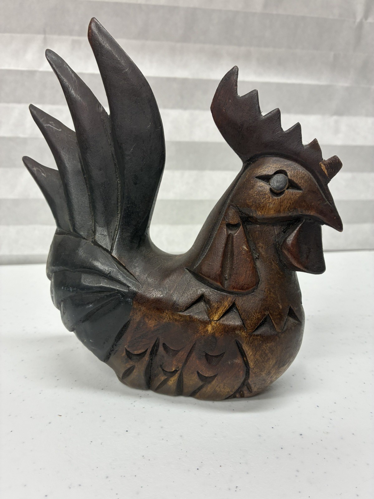 Vintage hand-carved wooden Rooster country home decor chisel detailing 