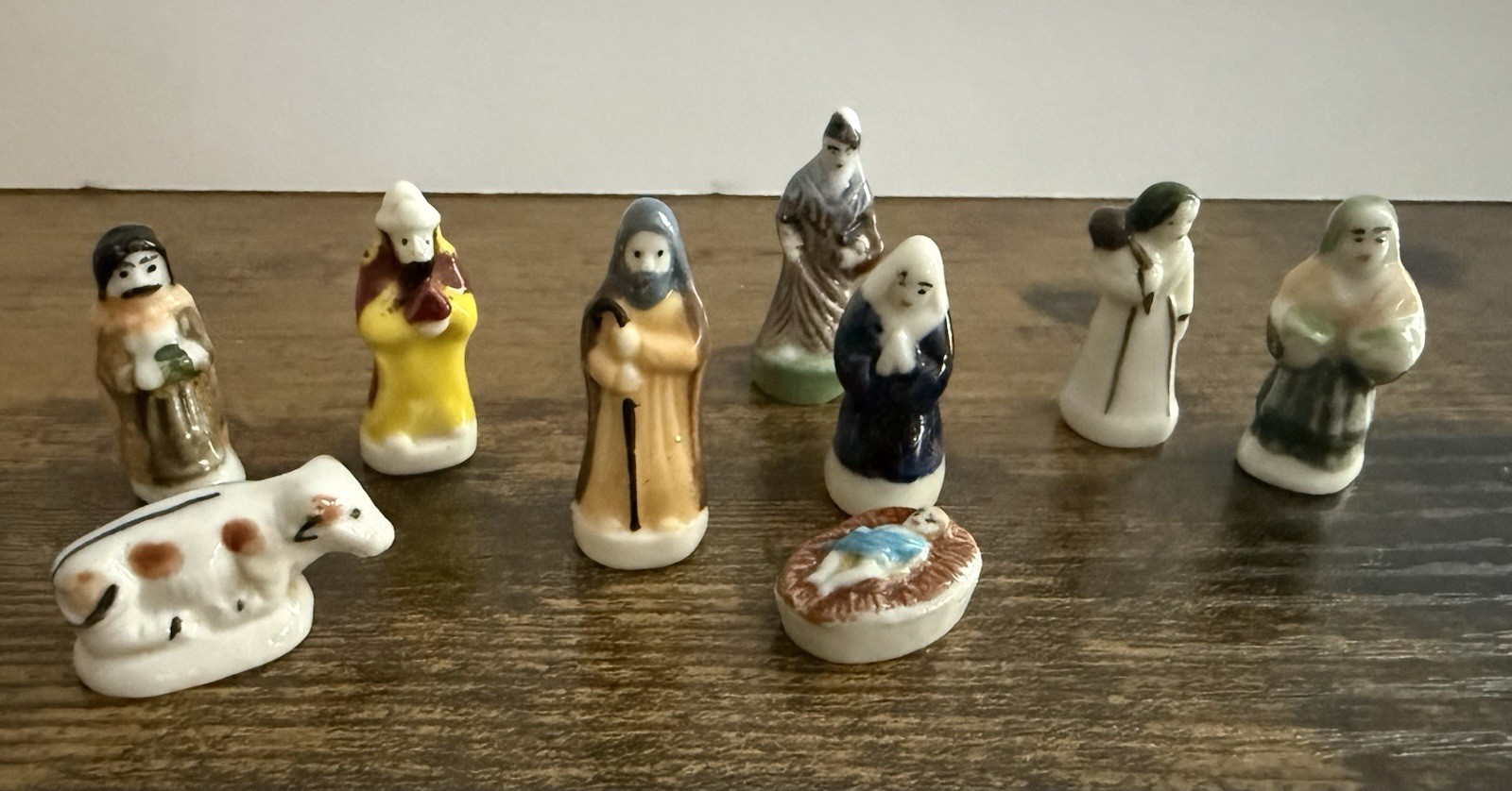 9 VTG French Feves Miniature Porcelain Figurines Nativity King Cake Epiphany
