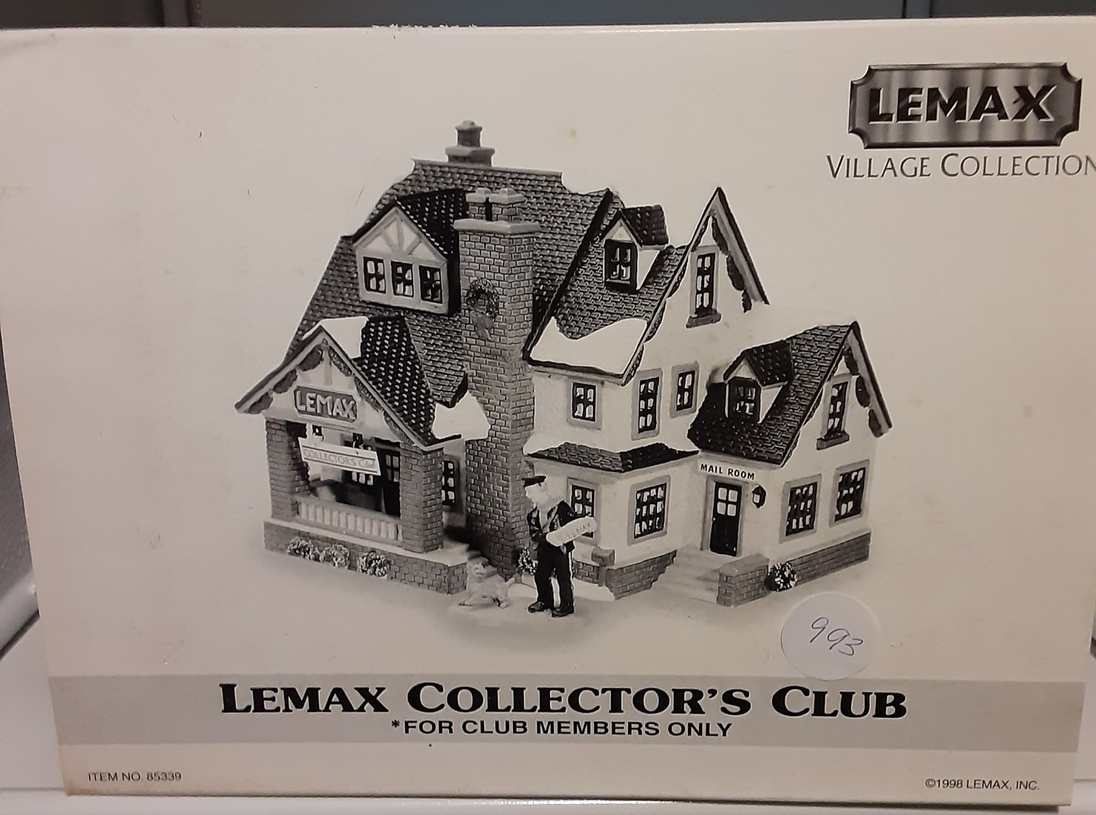 Lemax Collectors Club House 85339 Christmas Village 1st one in series w postman