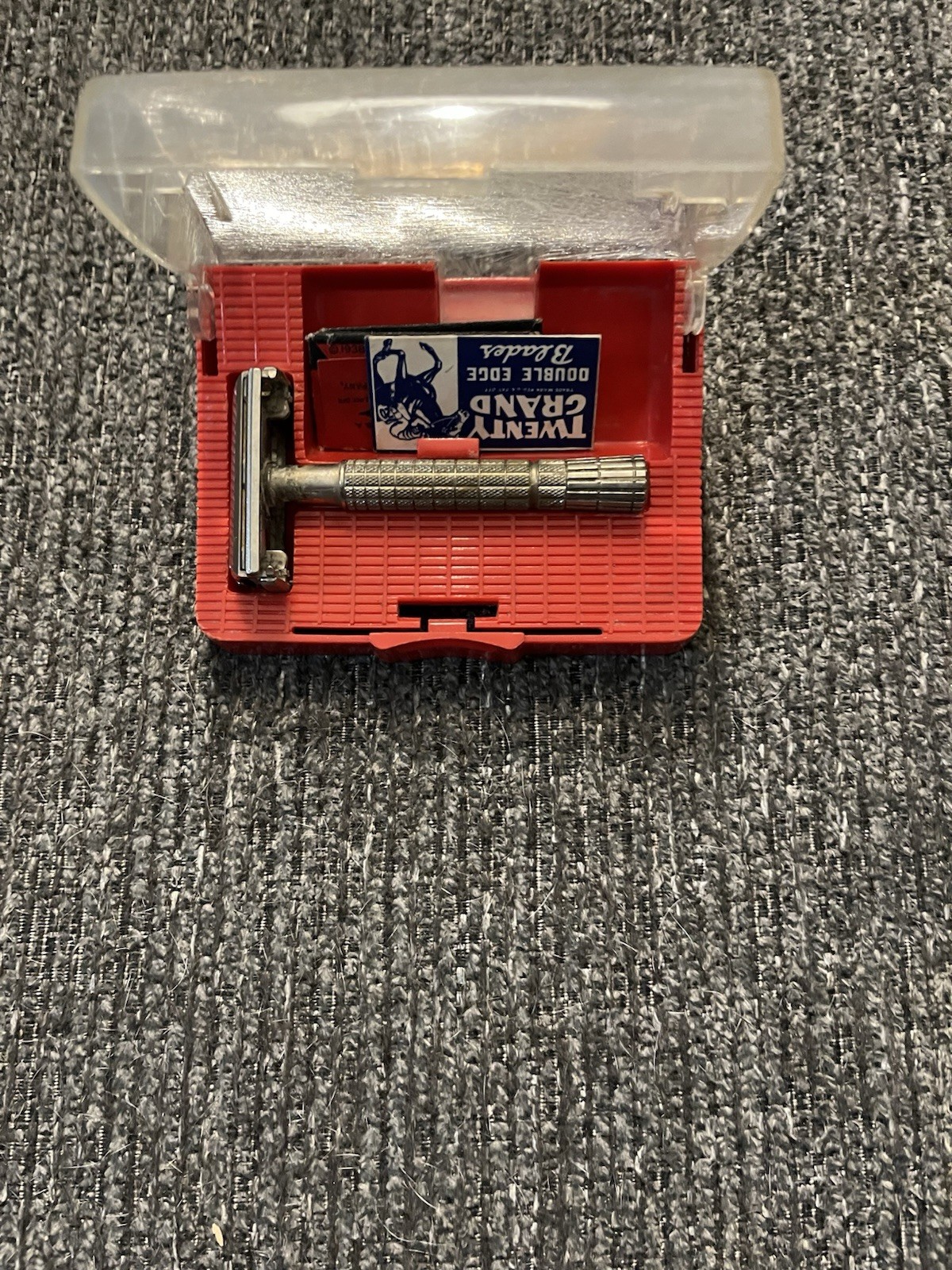 Vintage Gillette Super Speed Razor A3 With Blades In Case Scratches No Cracks