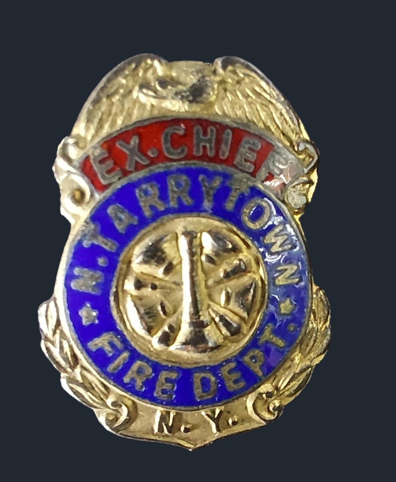 Vintage Obsolete North Tarrytown New York Retired Ex Chief Mini Screw Back Badge