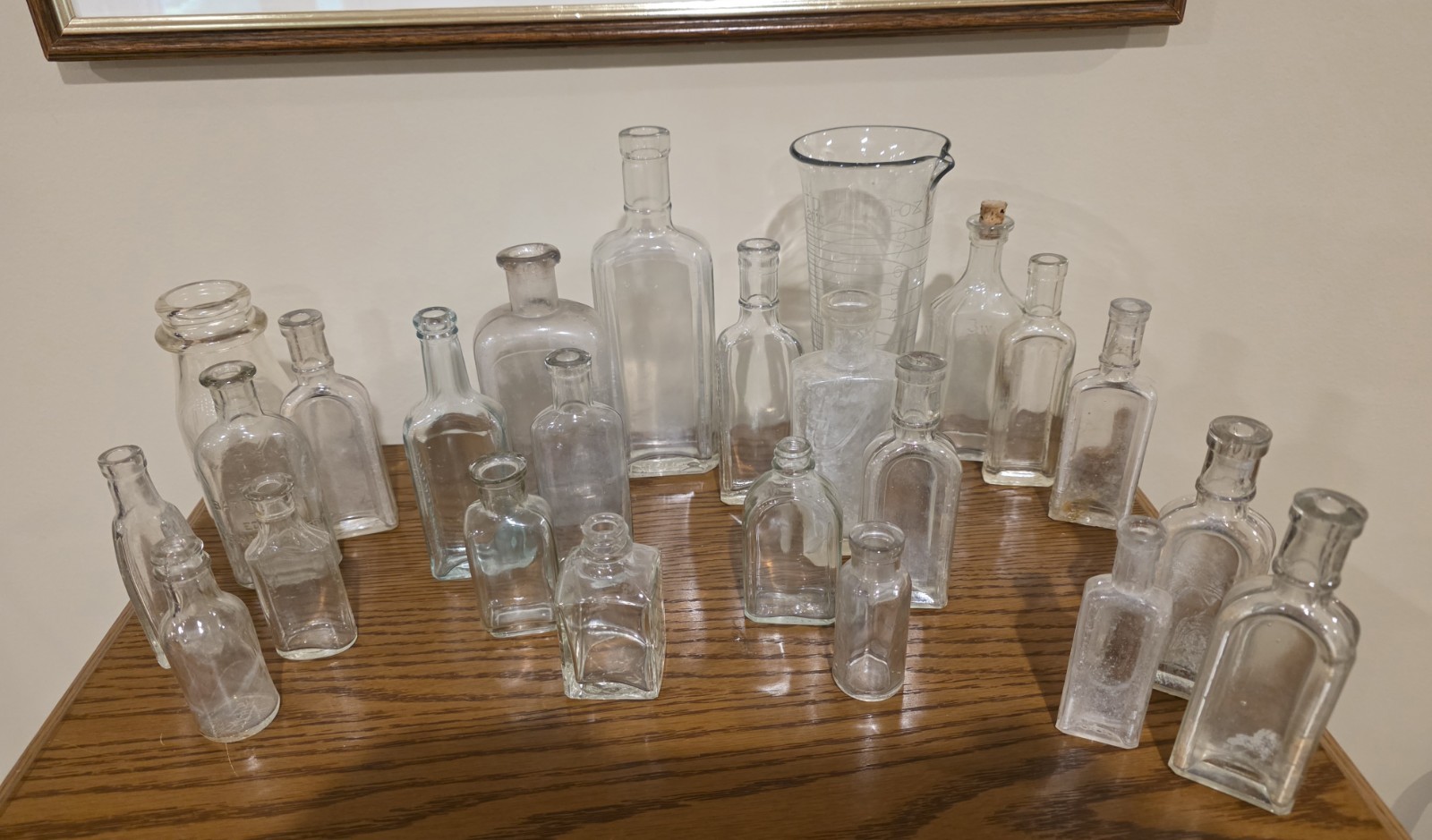 Vintage Clear Glass Collectible Bottles Apothecary Medicine - Lot of 24 bottles Vintage Clear Glass Collectible Bottles Apothecary Medicine - Lot of 24 bottles
