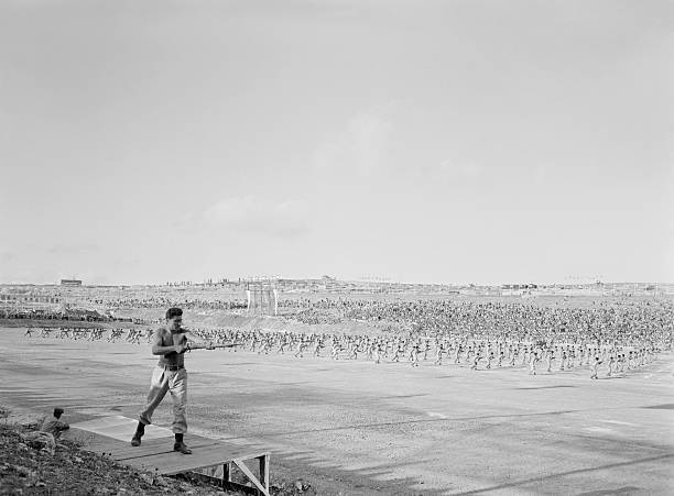 Independence Day Exhibition Israelis Jerusalem soldier bayonet fixe- 1952 Photo