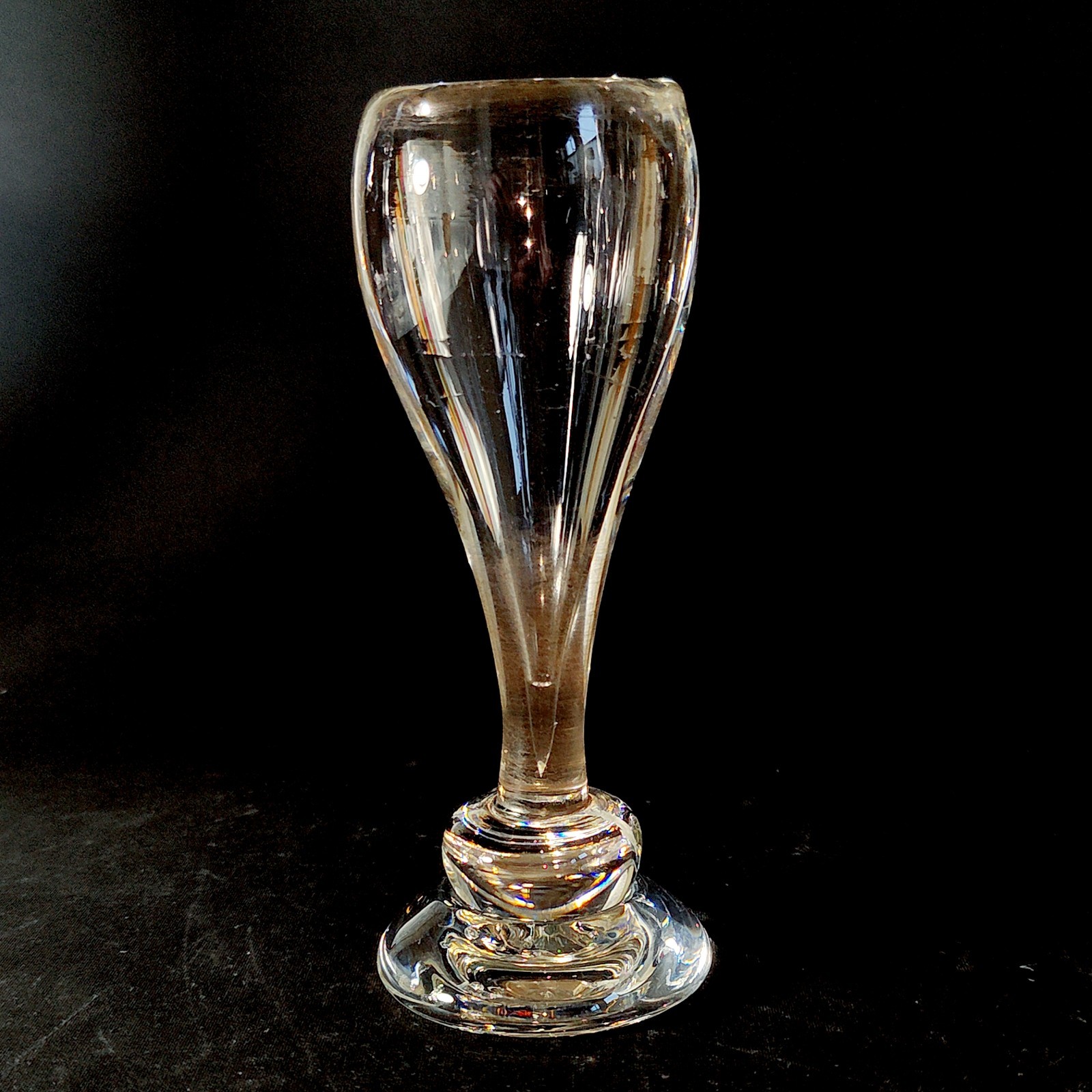 VINTAGE SIMON PEARCE BUD VASE, Hand Made, Art Glass, 6 1/2 VINTAGE SIMON PEARCE BUD VASE, Hand Made, Art Glass, 6 1/2