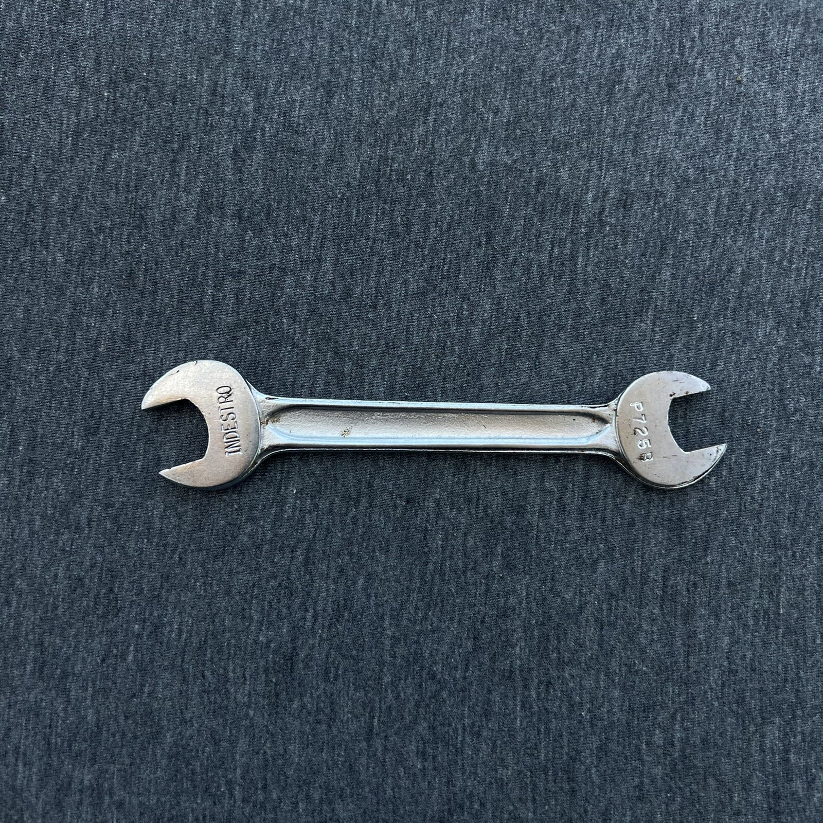 Vintage Indestro 9/16” X 1/2” Double Open End Wrench P725B USA