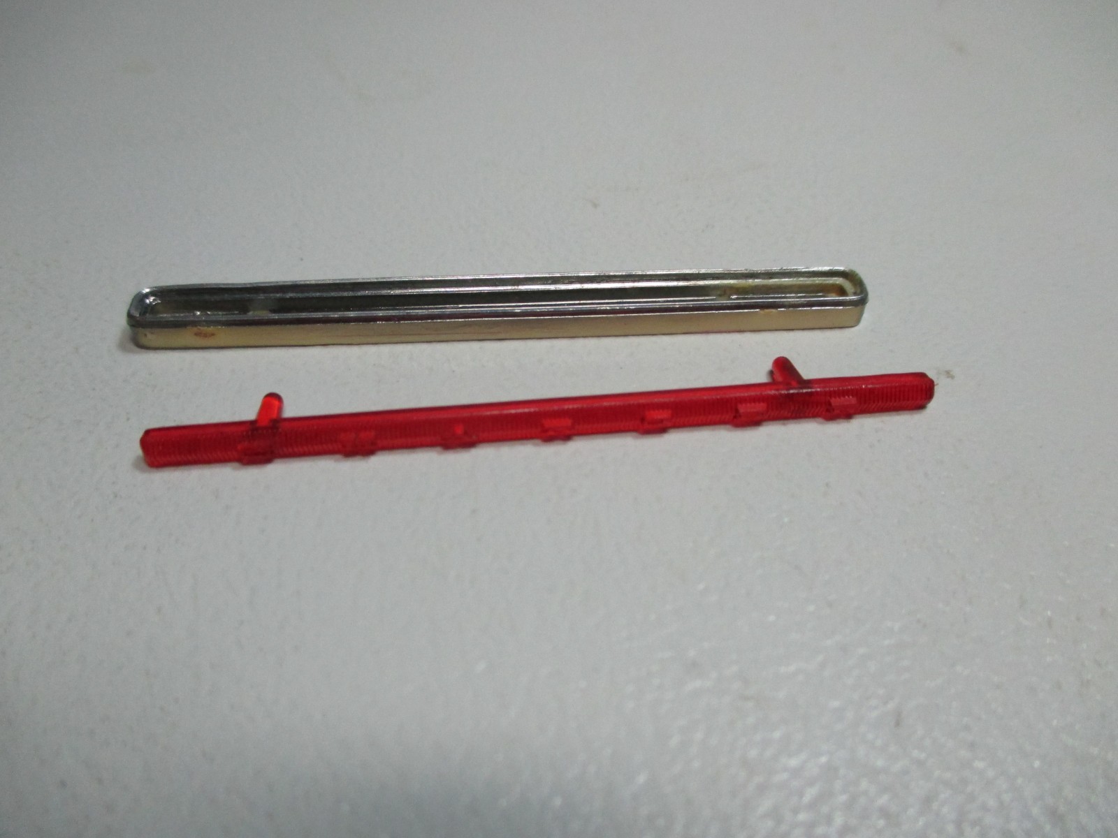 1966 Charger Taillight Housing & Lenses  1/25 MPC