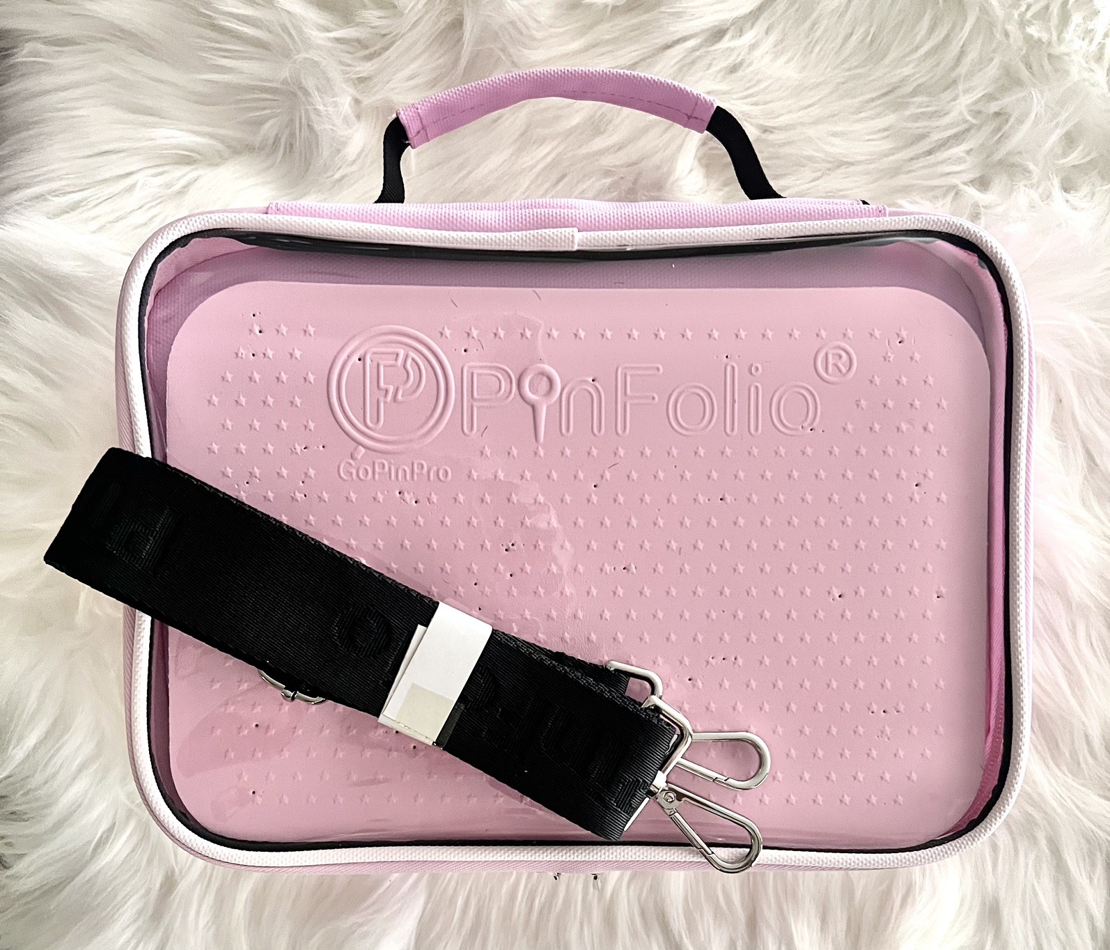 GoPinPro Maxx Show XL Pinfolio - Pink - Holds 440 1” Pins SOLD OUT GoPinPro Maxx Show XL Pinfolio - Pink - Holds 440 1” Pins SOLD OUT