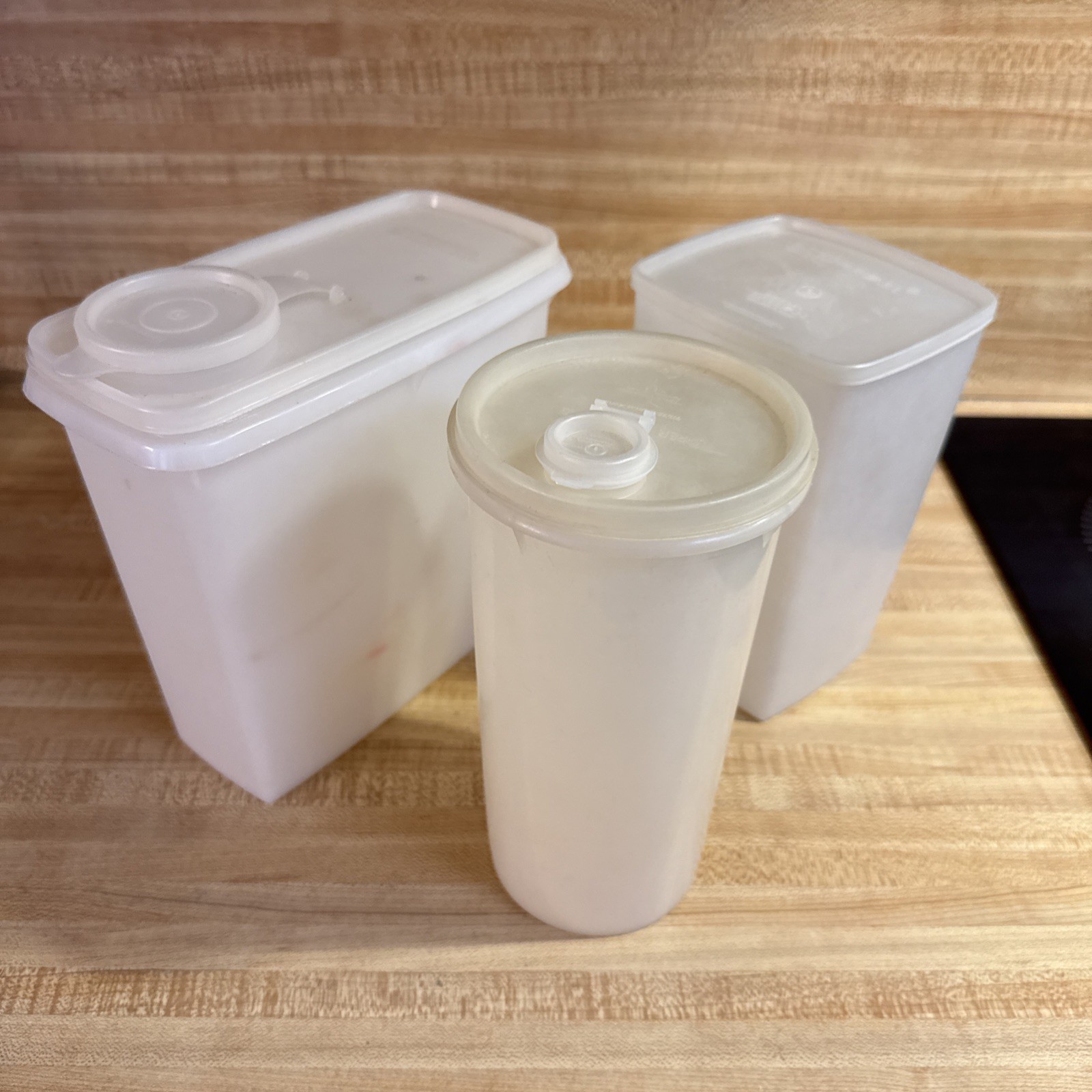 Lot Of Tupperware Containers With Lids Cool Vintage