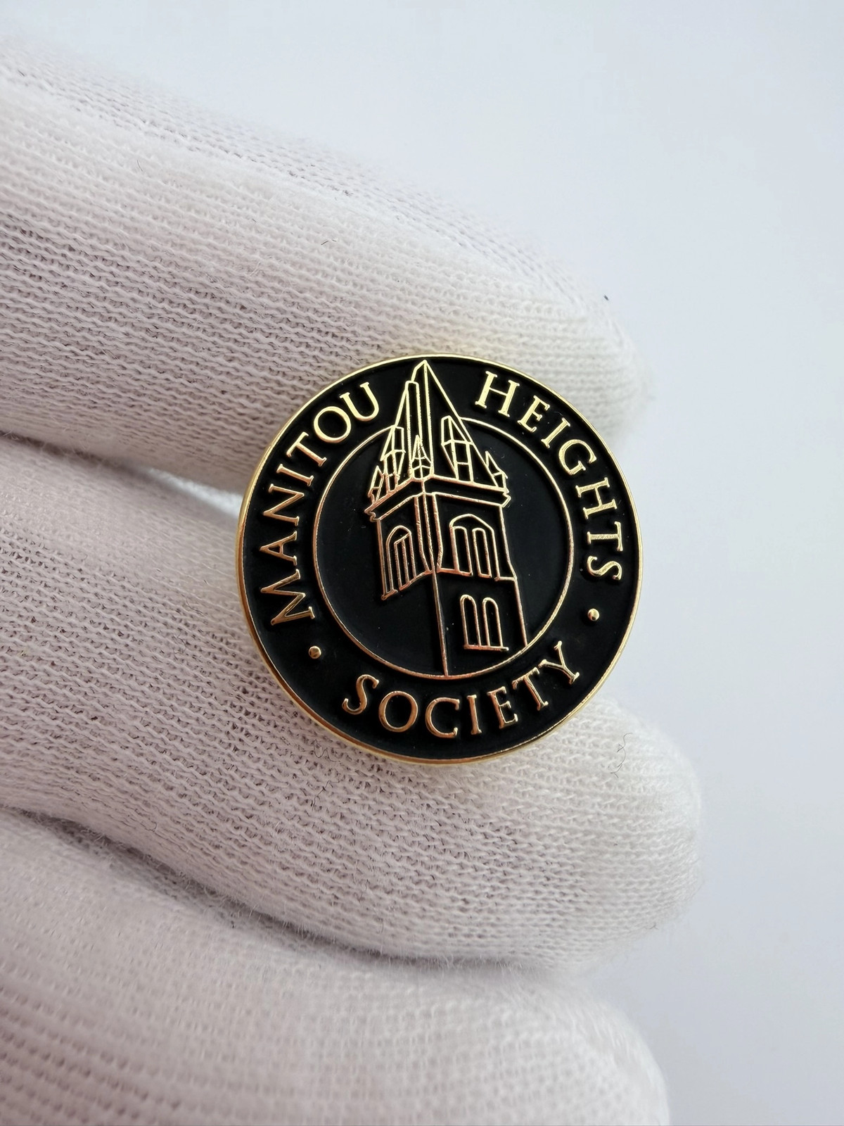 St. Olaf College Manitou Heights Society Giving Circle Lapel Pin - MN
