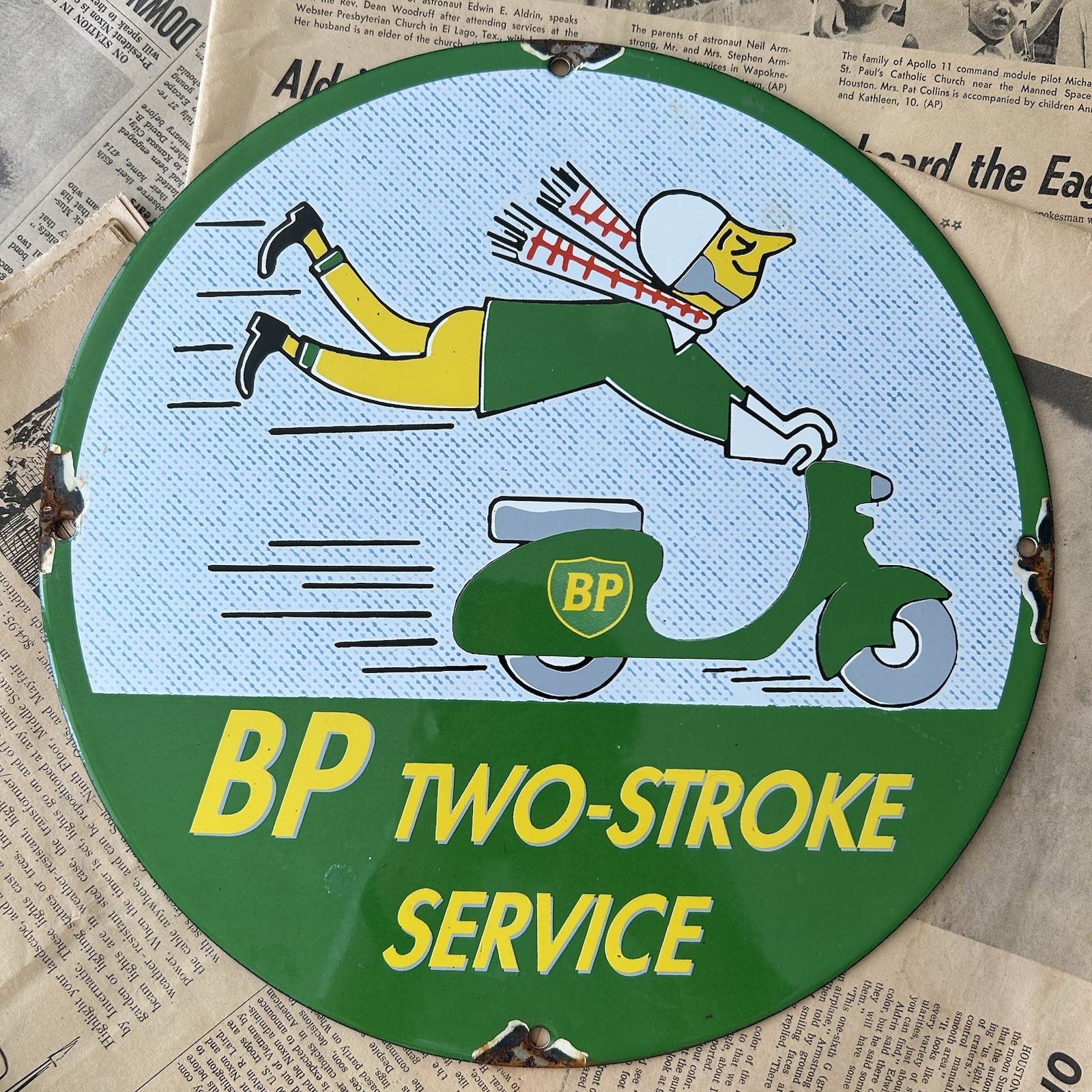VINTAGE BP TWO-STROKE SERVICE MOTOR OIL GASOLINE 12 INCH PORCELAIN ENAMEL SIGN
