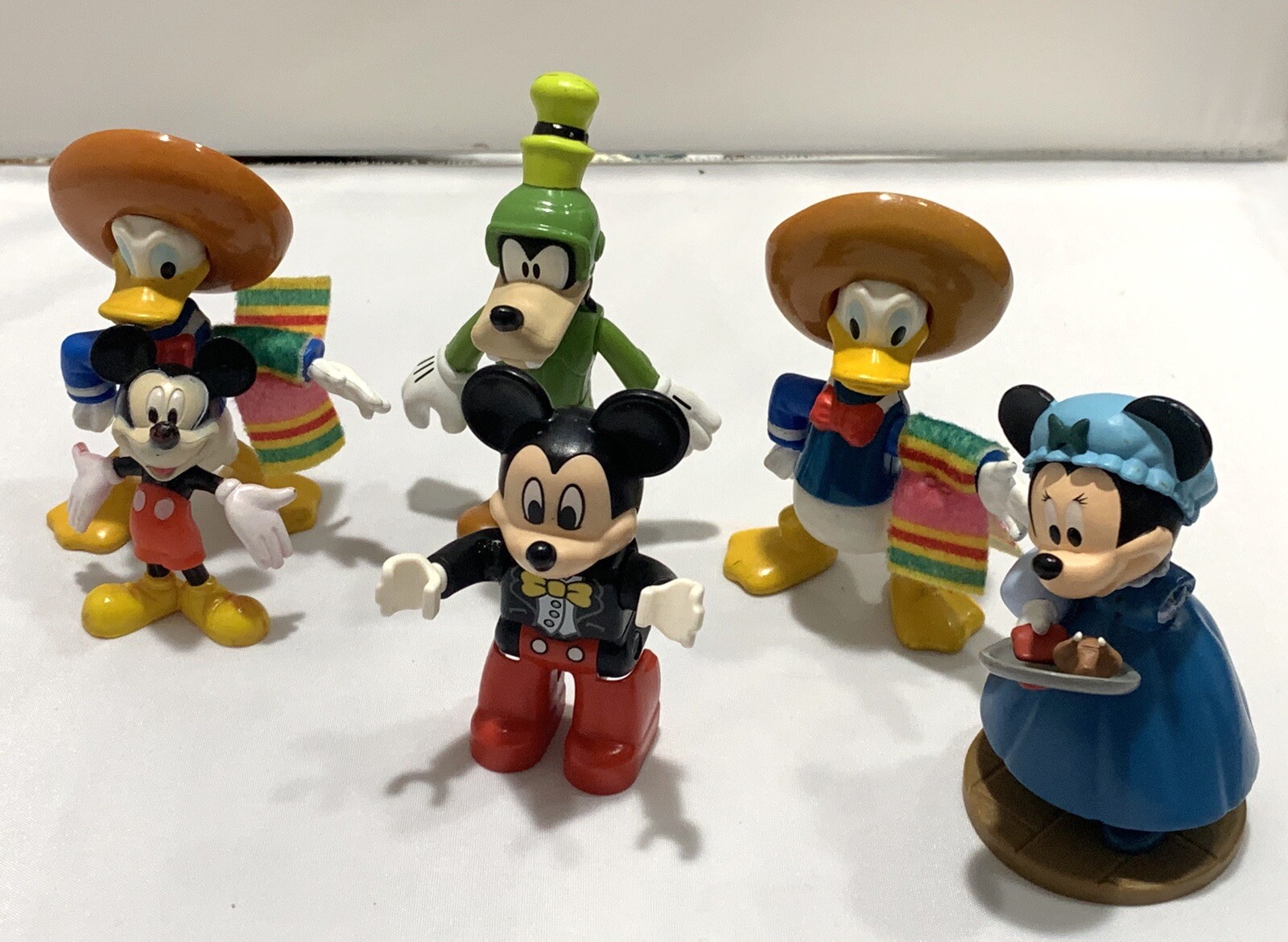 Disney Mickey Mouse Huffy Donald Duck Miney  Lot of 6 Miniature Figurine