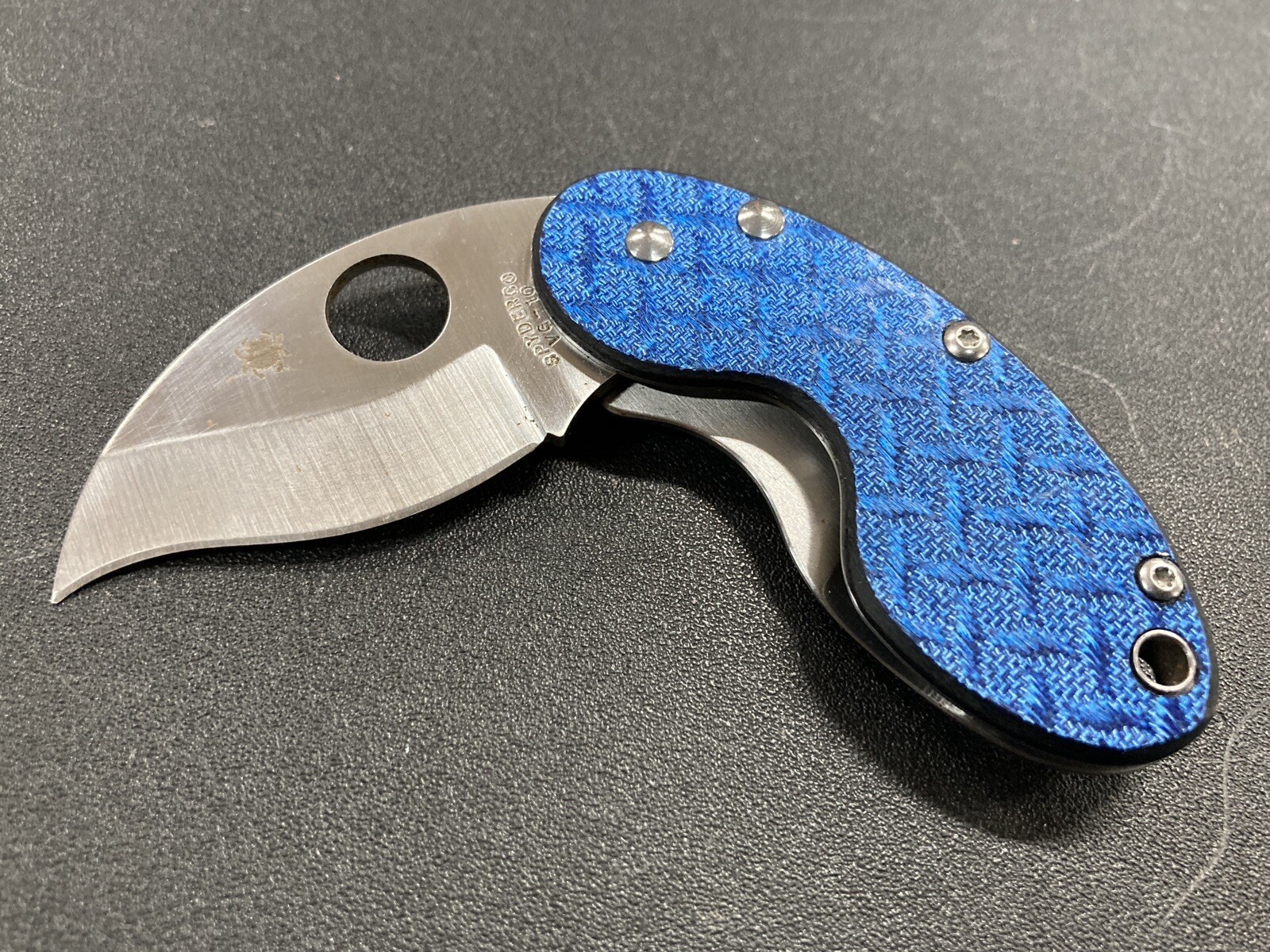 Spyderco Cricket RARE Discontinued Blue Nishijin Glass Fiber VG-10 C29GFBL Japan