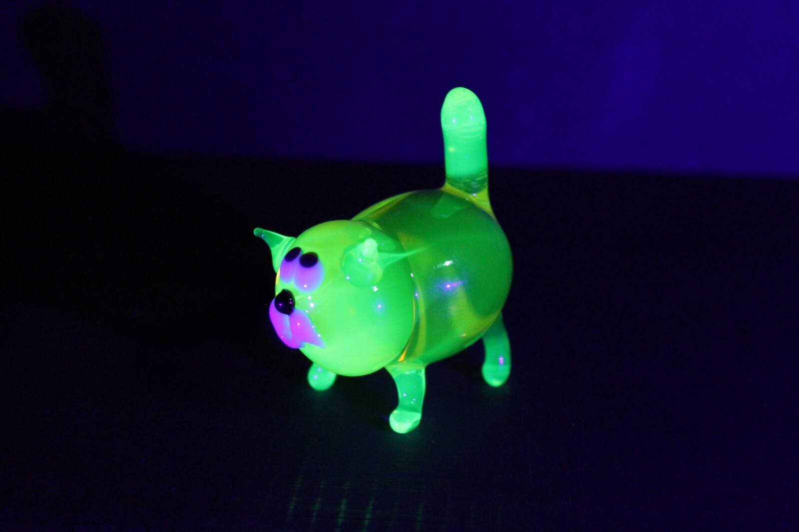 Handcrafted Uranium Glass Cat– Glows Neon Green Under UV