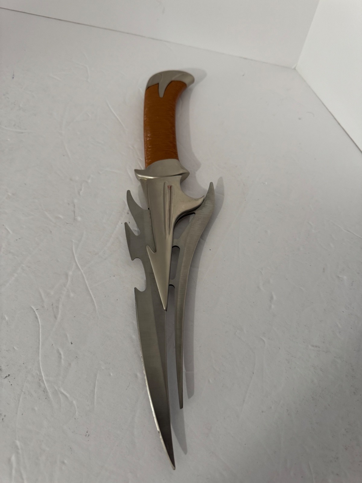VTG FANTASY KNIFE STANLESS STEEL see photos