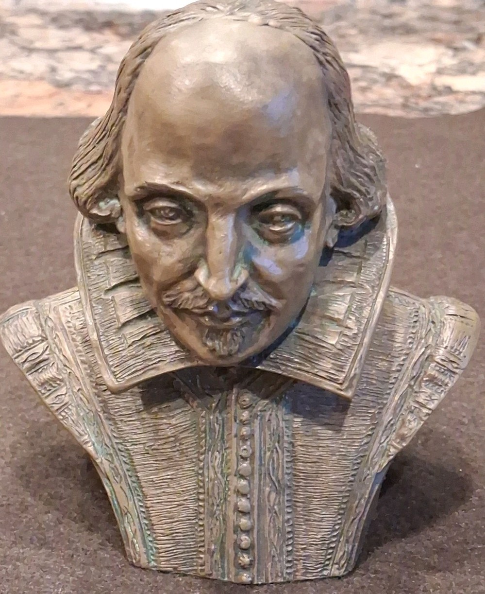 Vintage William Shakespeare bust by Marcus Replicas Hand Made In England