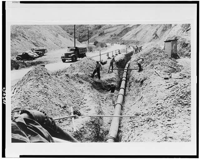 Photo:San Diego CA 1943 Linda Vista Waterline Trench Housing Construction