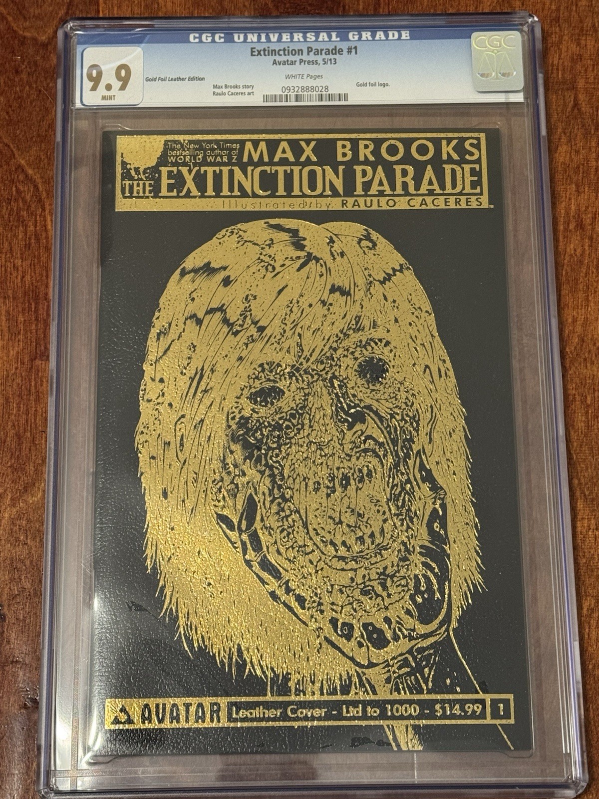 Extinction Parade #1 Gold Foil Leather Cover Ltd 1000 CGC 9.9 Avatar Press