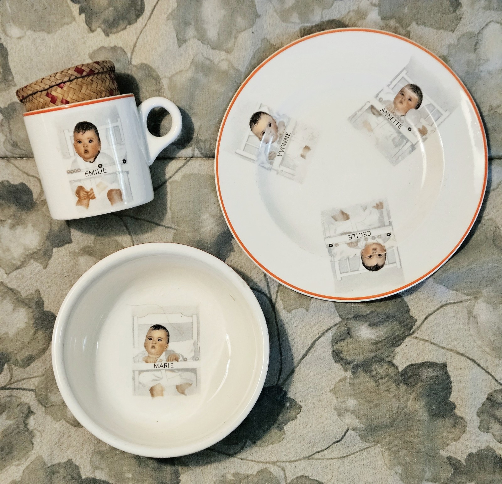 EUC Vintage 1930s Dionne Quintuplets Ceramic Baby Plate, Bowl, and Mug/Cup Set