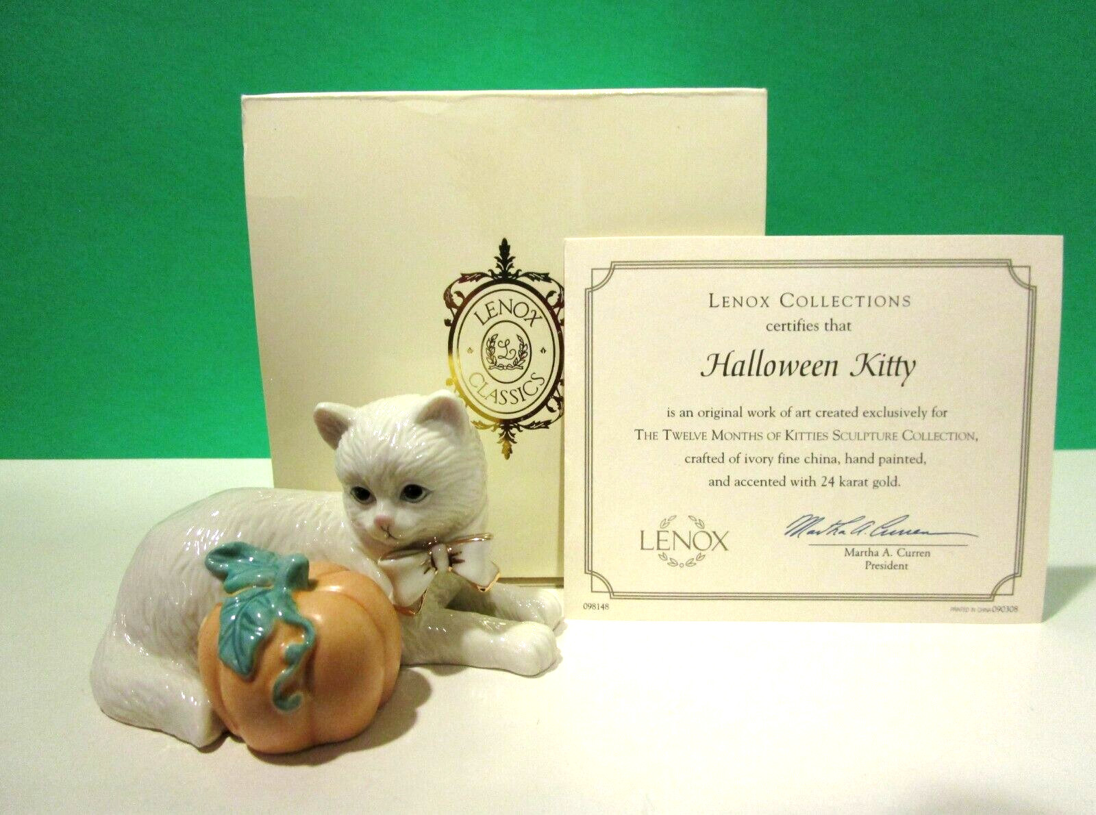 LENOX HALLOWEEN KITTY Cat sculpture October Pumpkin Kitten - NEW in BOX with COA