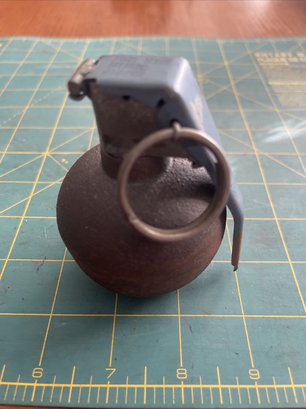 Vintage M67 US Military Inert Metal Baseball Hand Grenade Paperweight Training