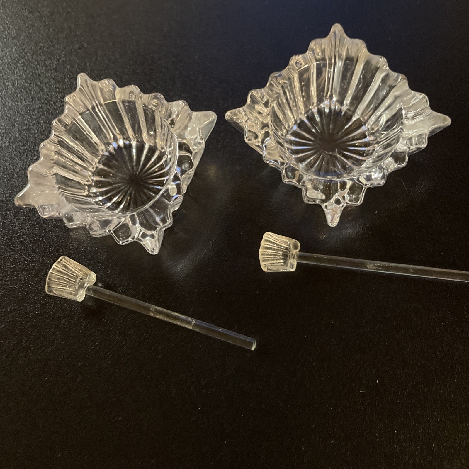 1940 Hensley Glass Salt Cellars Set W/Matching Glass Spoons Ridgeleigh Pattern 1940 Hensley Glass Salt Cellars Set W/Matching Glass Spoons Ridgeleigh Pattern