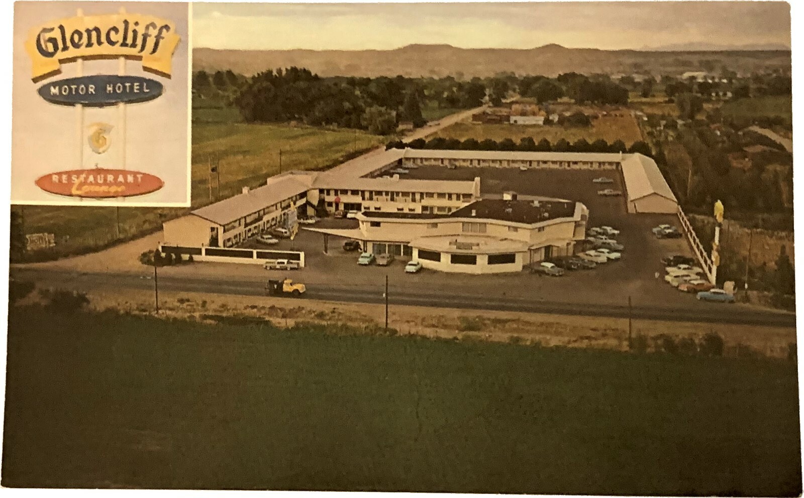 Postcard, Glencliff Motor Hotel, Farmington, New Mexico Postcard, Glencliff Motor Hotel, Farmington, New Mexico