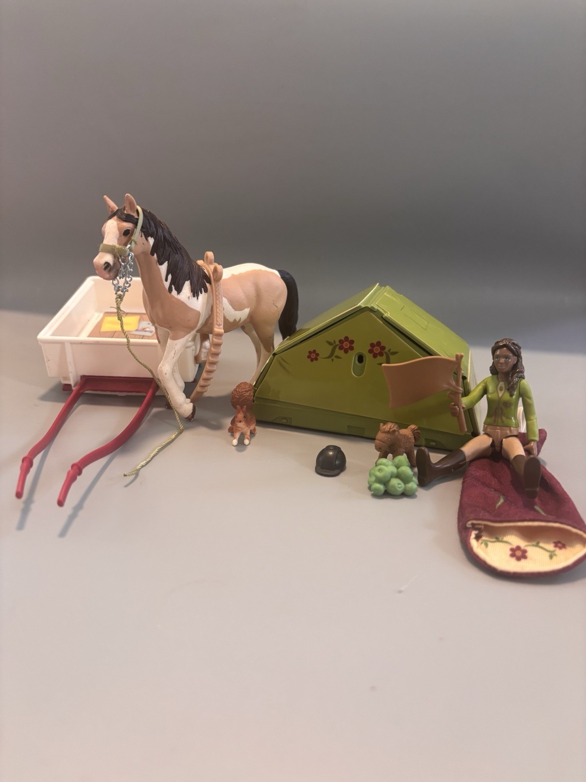 Schleich Horse Club SARAH\'S CAMPING ADVENTURE Playset #42533