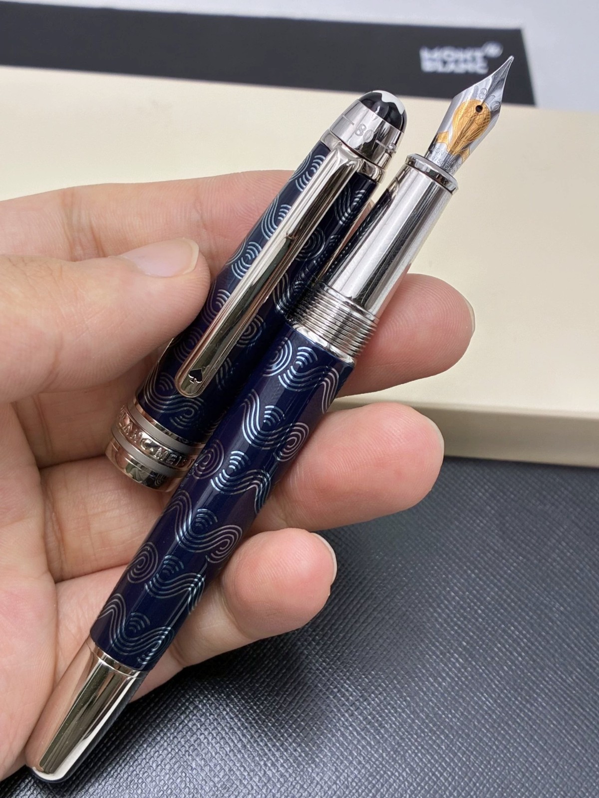 Montblanc 145 Around the World In 80 Days Blue Fountain Pen With Gift Box