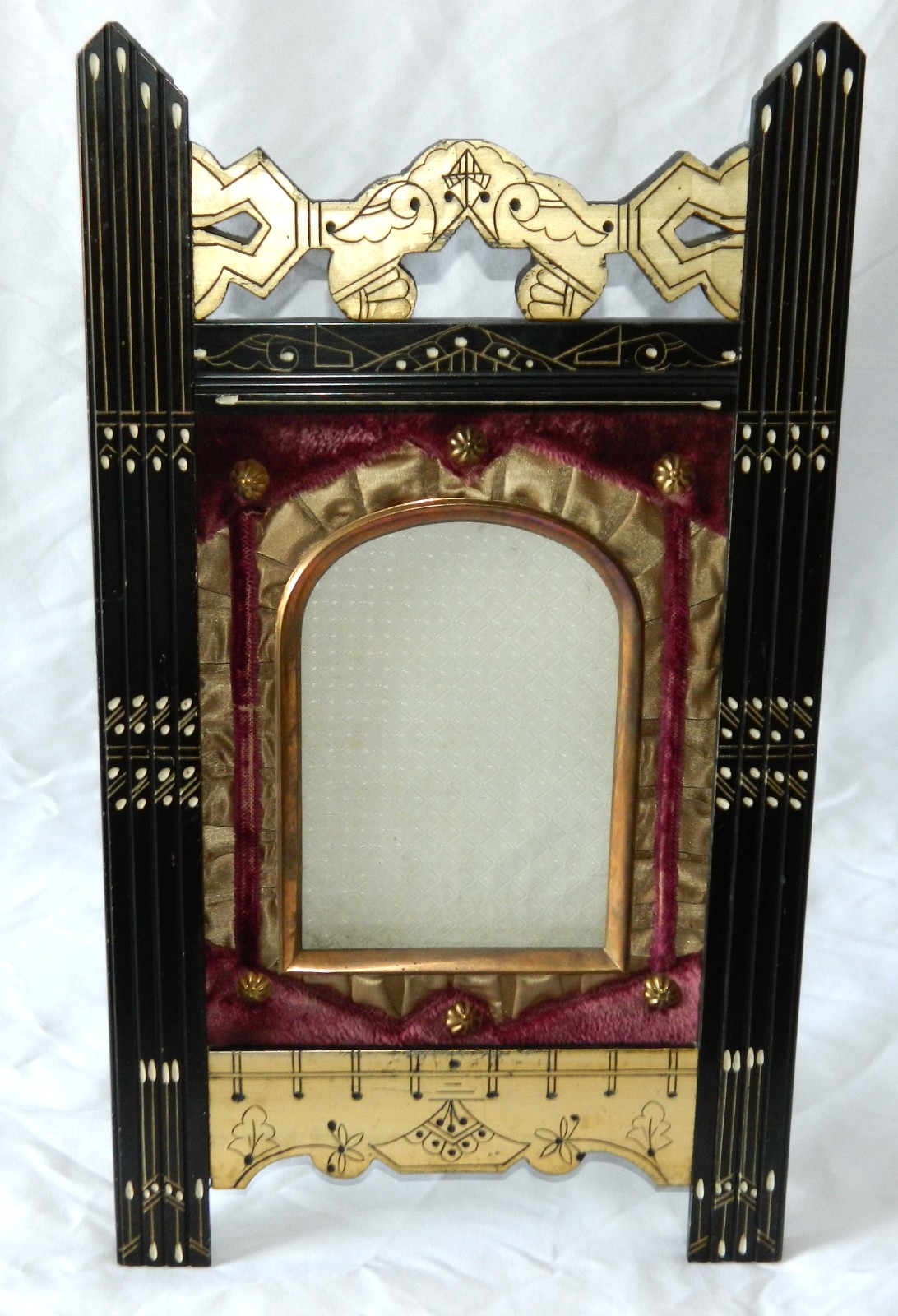 Awesome EASTLAKE 1870 Ebony & Gilt Antique VICTORIAN Portrait Frame LOOK #2