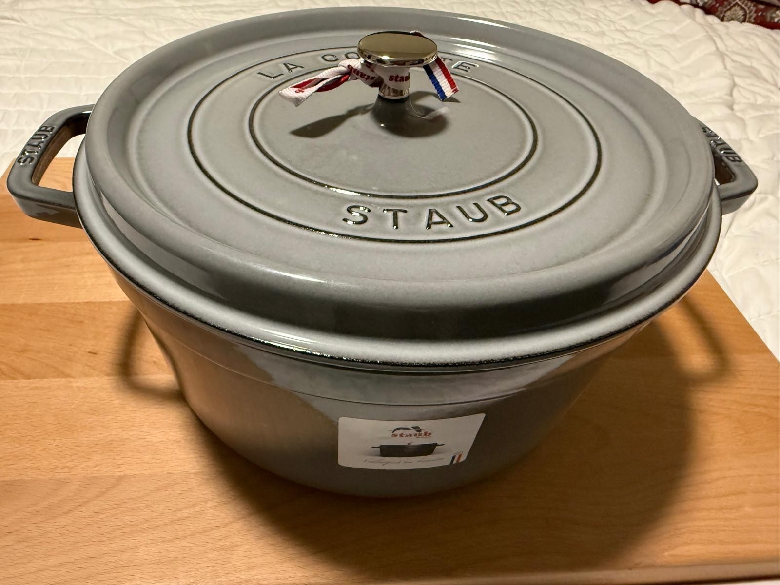 Staud Cast Iron 9 qt, Round, Dutch Oven, Graphite Grey