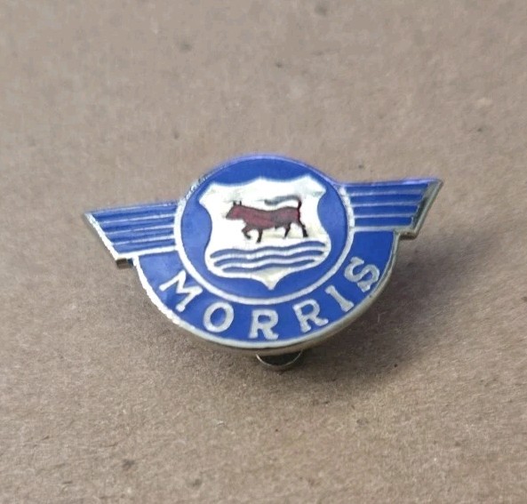 Vintage Morris Motors lapel button Pin.  USA Seller. 