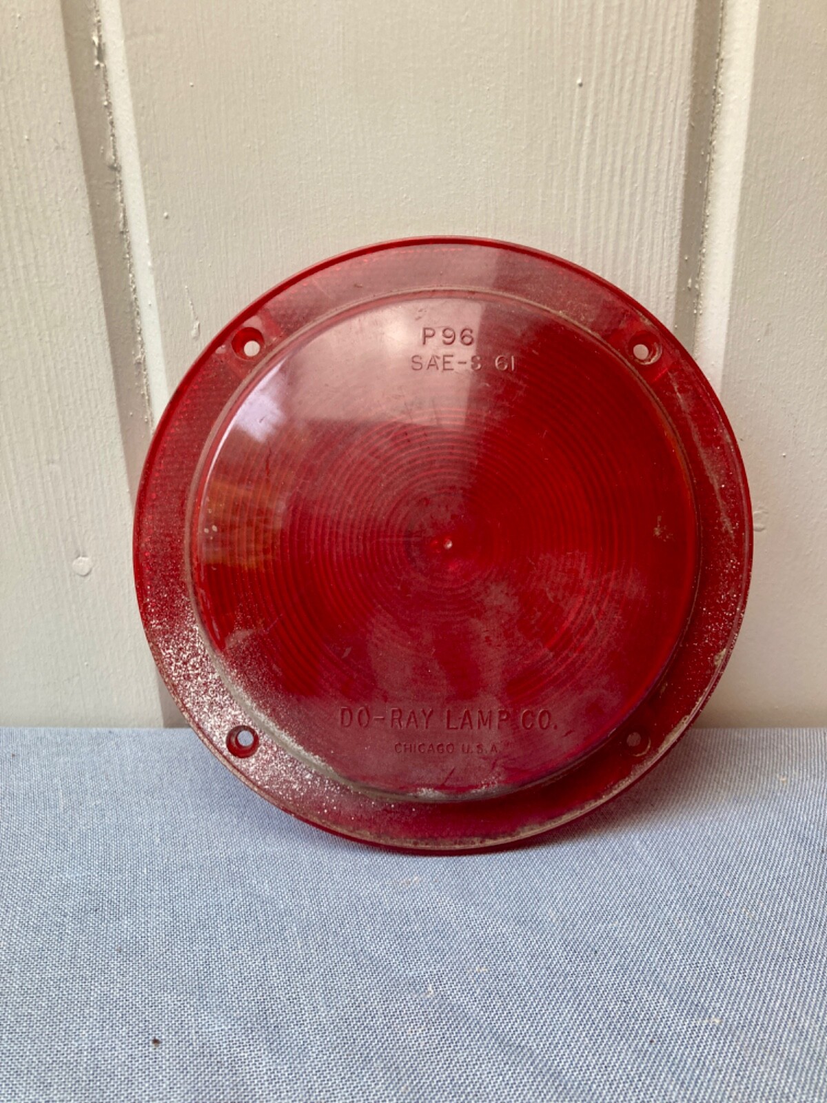 Vintage Do-Ray Lamp Co. Chicago USA P96 SAD-S 61 Red Light Vintage Do-Ray Lamp Co. Chicago USA P96 SAD-S 61 Red Light