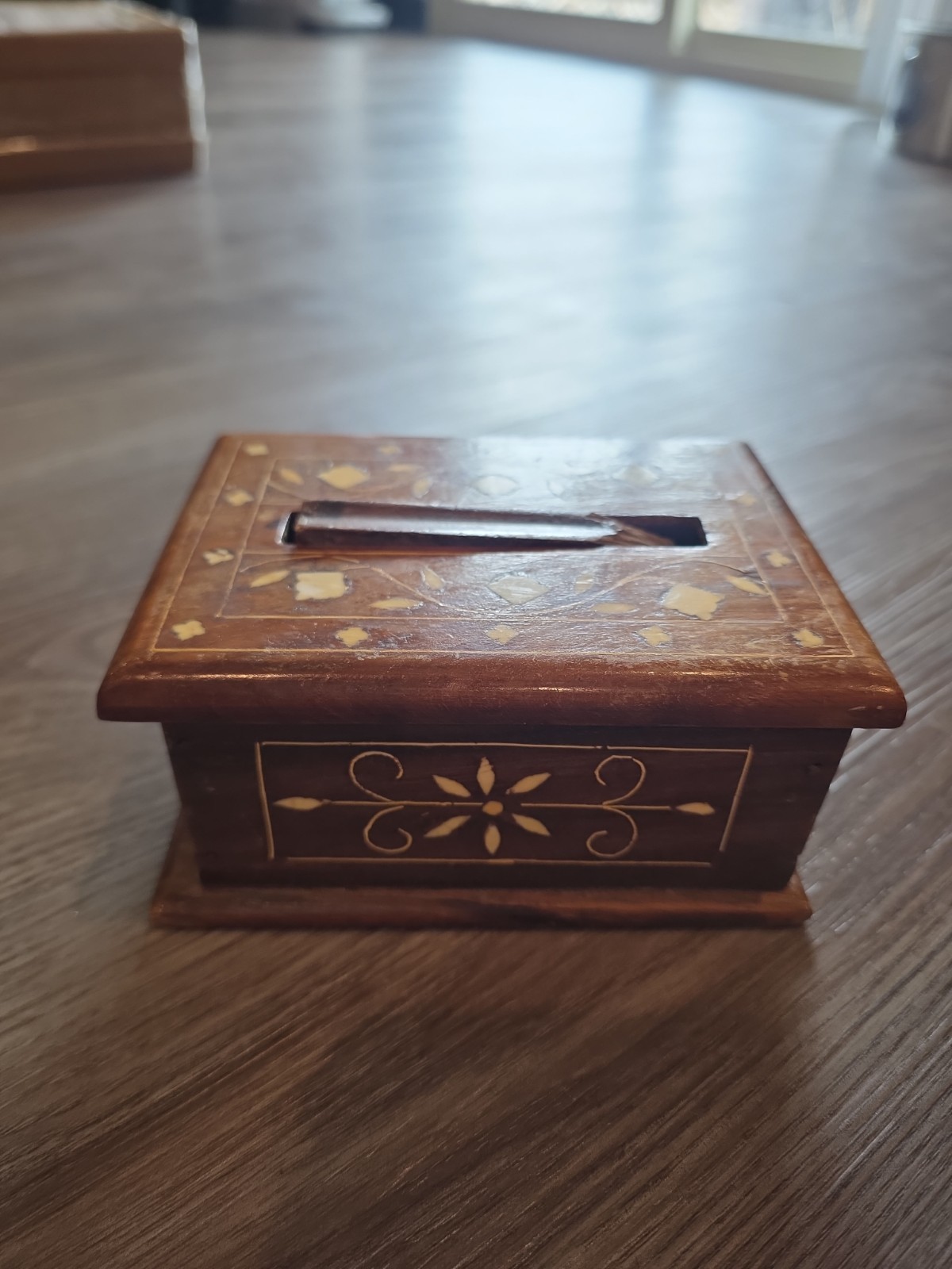 Vintage Wood Inlaid Marquetry Wooden Case Cigarette Box Dispenser
