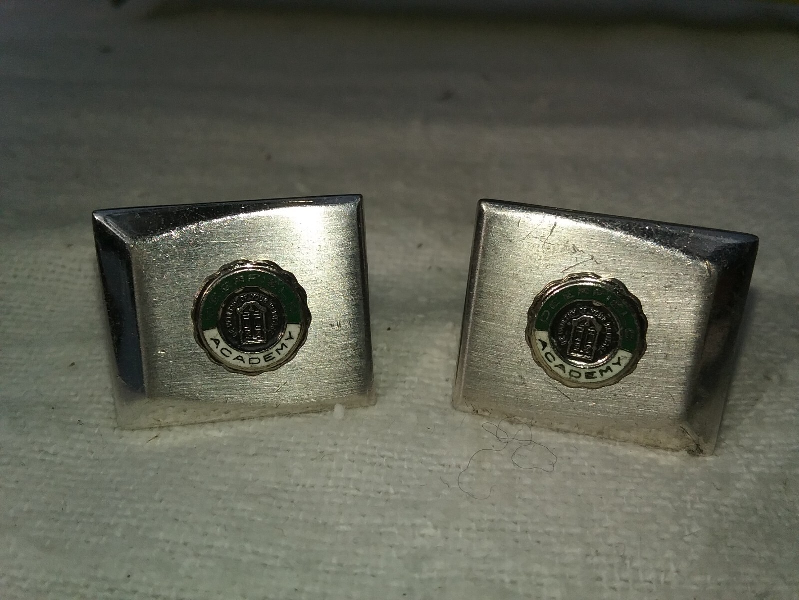 RARE Vintage Deerfield Academy Cufflinks.  Enamel School Seal .  VGC